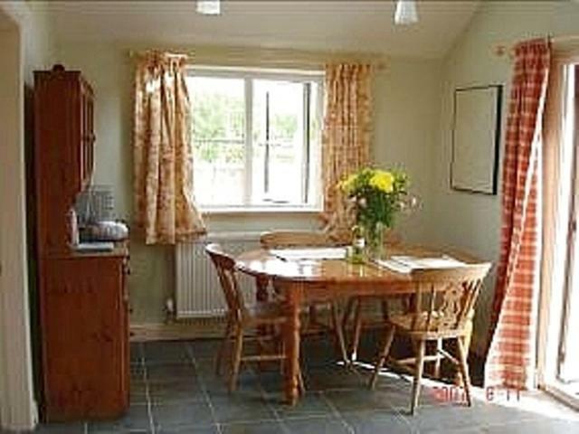 Ty Gylfinir Villa Llandegla Exteriör bild